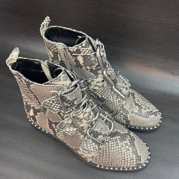 Steve Madden ReCharge‎ Ankle Boots Booties Buckle slip on snake print shoes - Picture 2 of 11